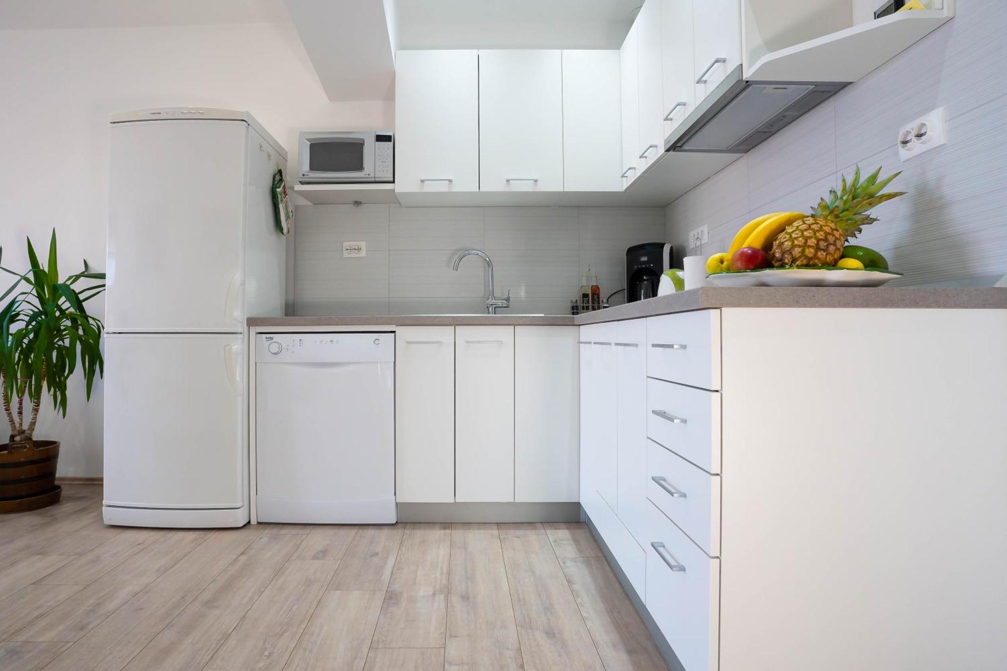 מאקרסקה Apartments Angela מראה חיצוני תמונה